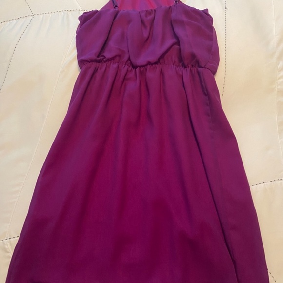 Ladies dress - Picture 2 of 4